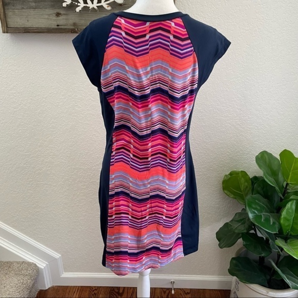 Title Nine navy blue pink printed stretch dress size M‎ - Picture 4 of 7